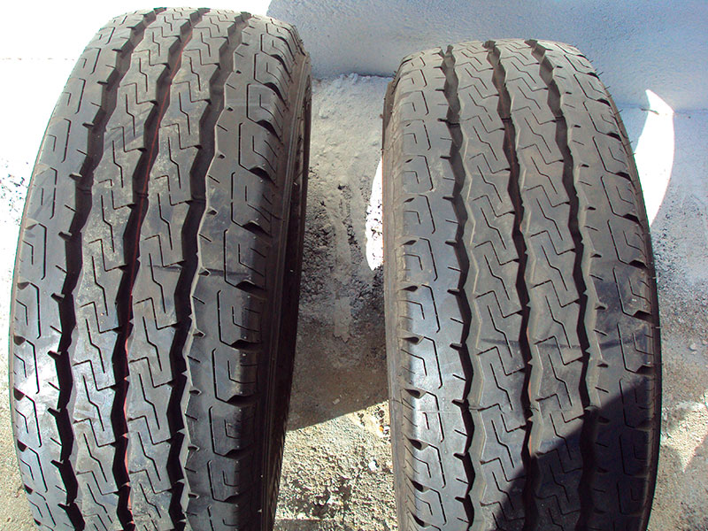 Detalle neumático uno